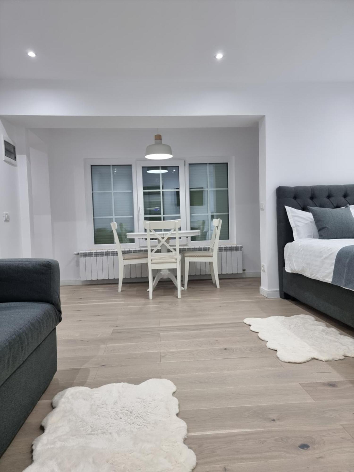 Studio Furnica Σινάια Εξωτερικό φωτογραφία